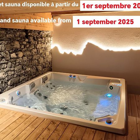 Chez Leon, Jacuzzi Et Sauna Des Le 1Er Septembre 2025 Samoëns Esterno foto